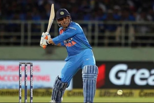 MS Dhoni Longest six in cricket history